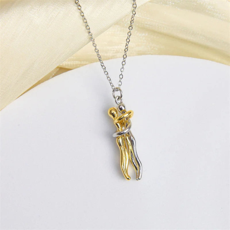 Fashion Hugging Necklace Jewelry Choker Hug Pendant Chain